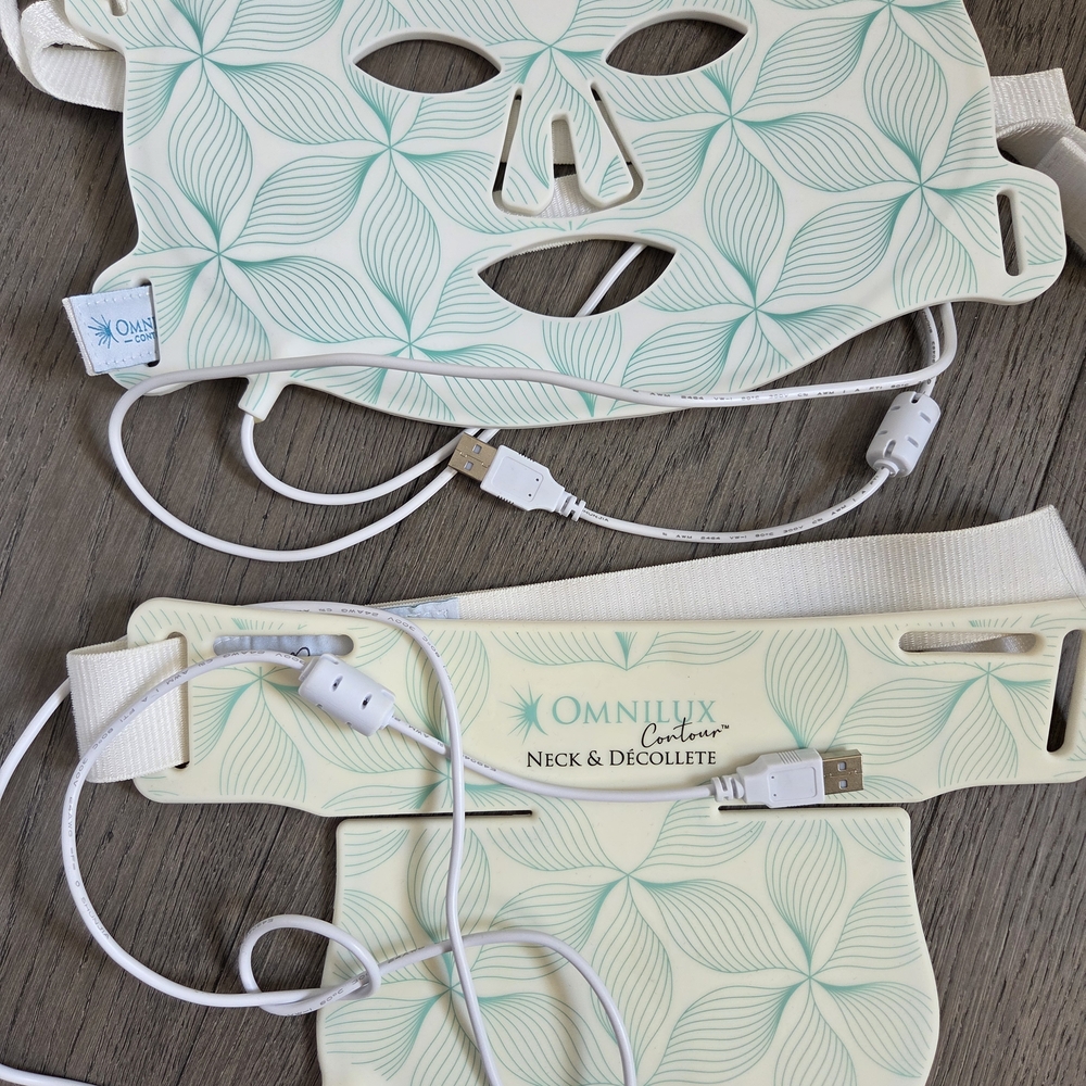 Omnilux Contour Face and Neck Mask